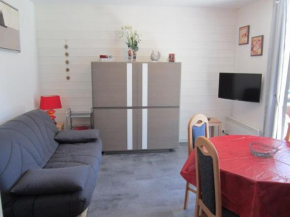 Studio cosy pour 4 pers. avec balcon, à 100m des remontées mécaniques du Linga, offre WiFi et TV - FR-1-676-15